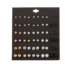 Fashion Size Pearl Diamond Crystal Set Earrings 30 Pairs Of Popular Earrings