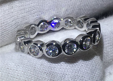 Men with women's Wedding Rings Wedding Gifts
