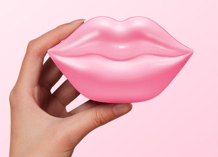 Exfoliating To Improve Lip Lines and Lip Care