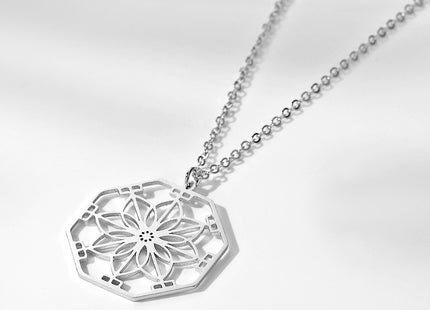 Mandala Flower Pendant Necklace Jewellery