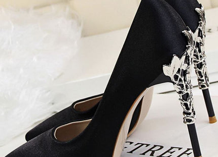 Female host bridesmaid stiletto pointed wedding shoes