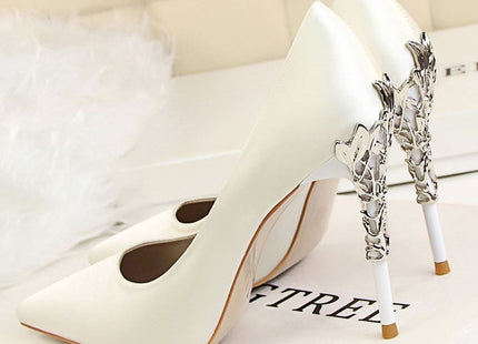 Female host bridesmaid stiletto pointed wedding shoes