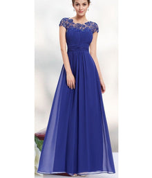 Elegante vestido de encaje de manga corta