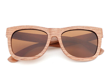 Male and female polarized sunglasses
