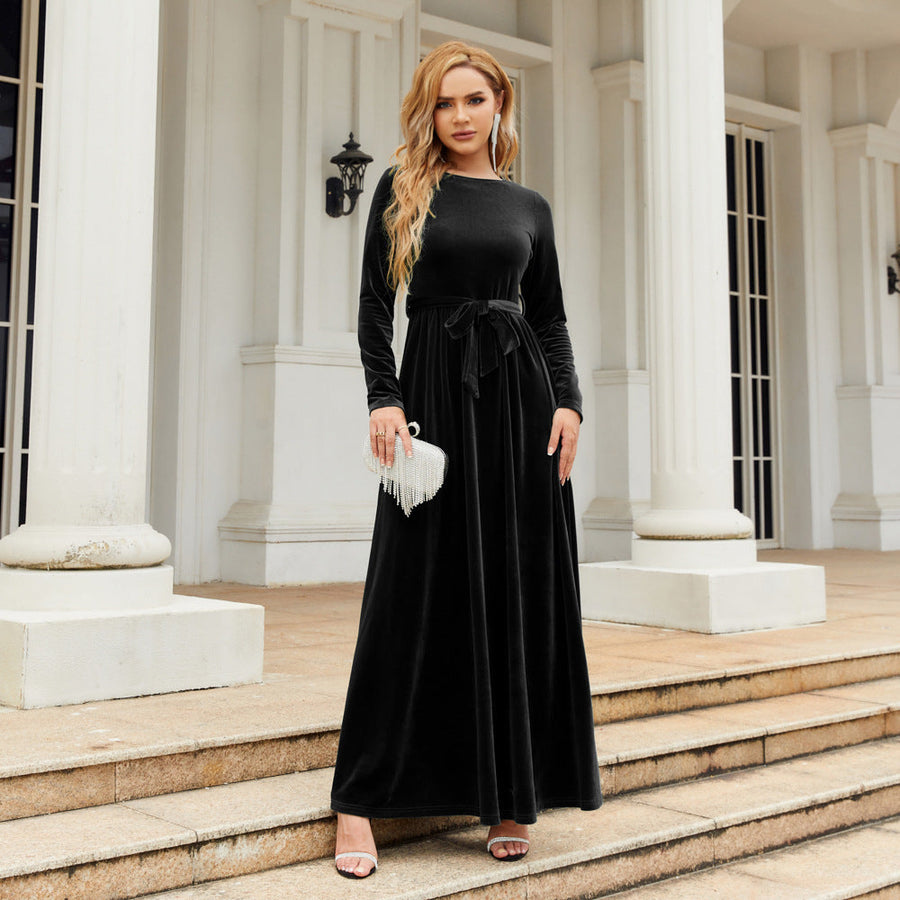 Vestido largo de mujer elegante y con estilo