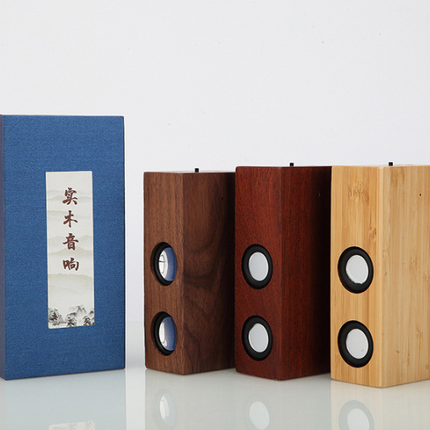 Black technology retro wooden bluetooth speaker