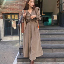 Vestido largo elegante con cordones