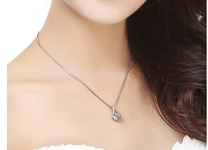 Platinum-plated O Word Ladies Necklace Jewelry Women Sweater
