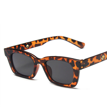 Sunglasses Female Hollow Legs Anti-UV Glasses