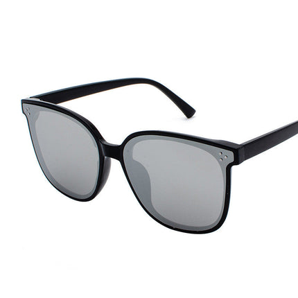 GM New Sunglasses Female Classic Black Net Red