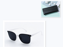 GM New Sunglasses Female Classic Black Net Red